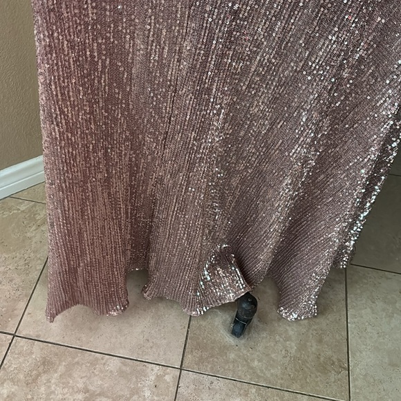 ABYSS by Abby Sequin Cut Out Dress w/double front slits -Never worn - Picture 12 of 13